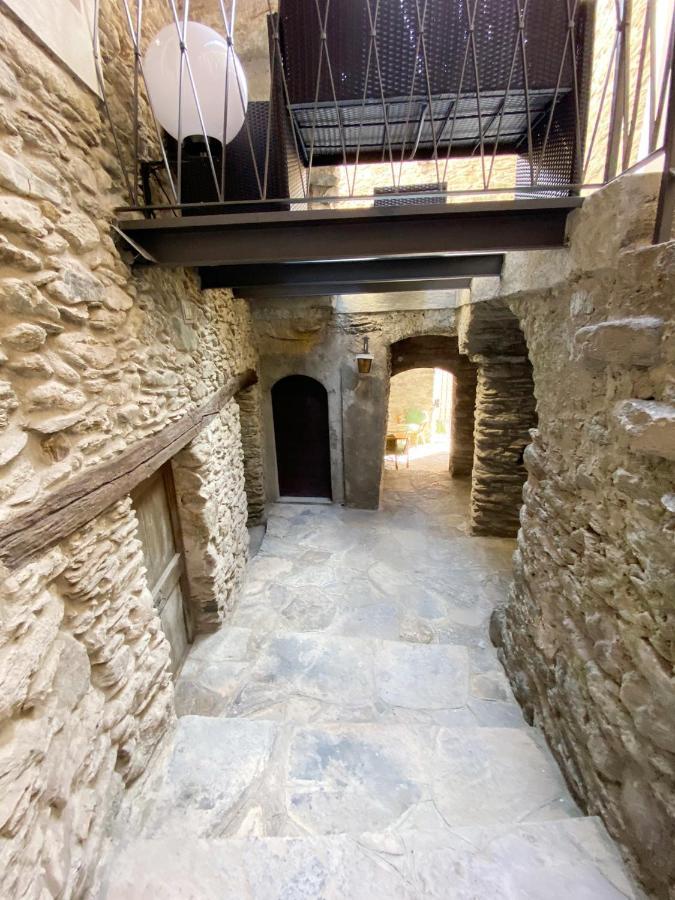Independent Stone House With Lake View 穆索 外观 照片